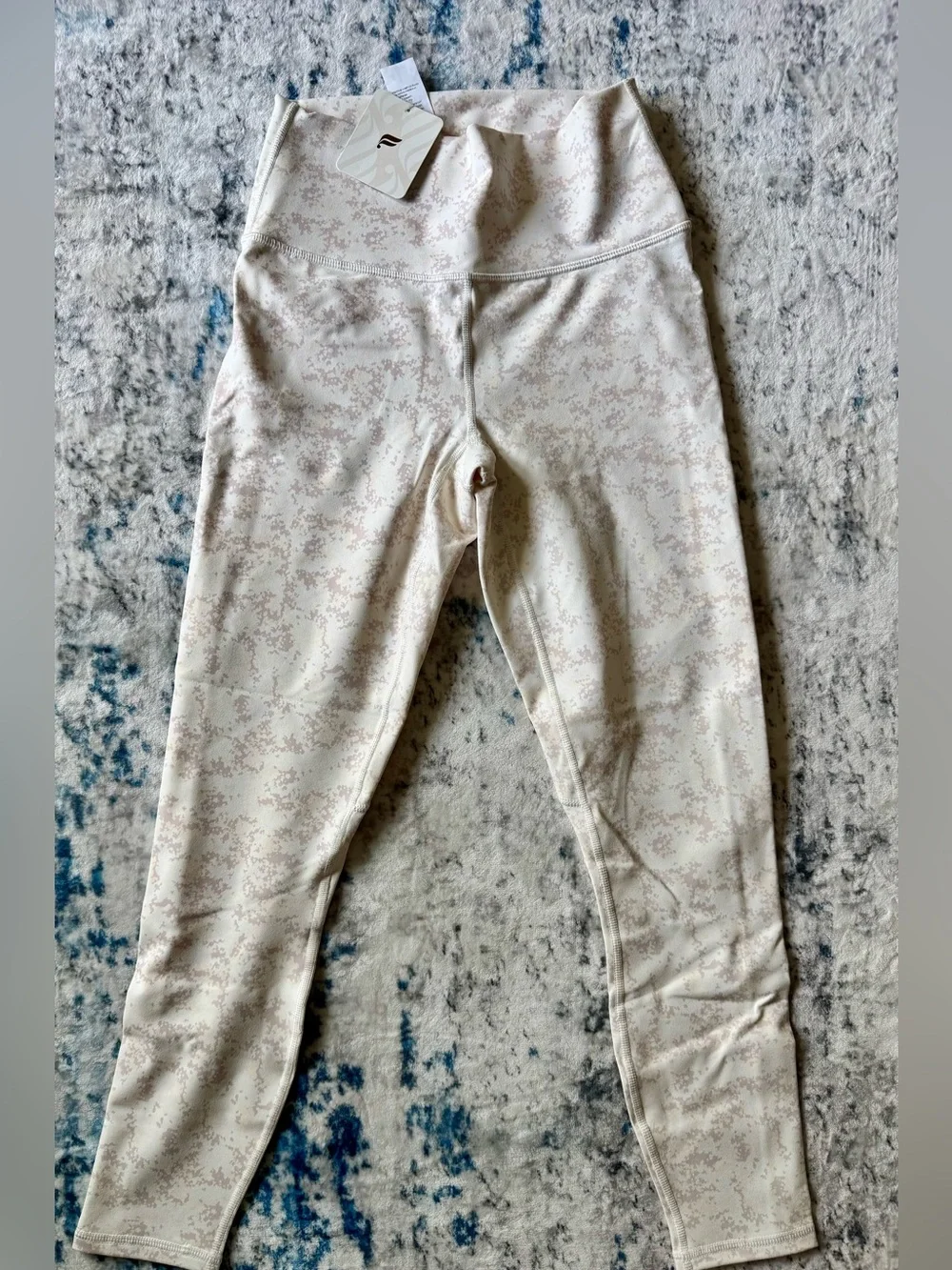 Fabletics High-Rise Leggings - Cream Speckle